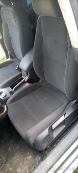Rozpredám golf 5 TDI bls - 9