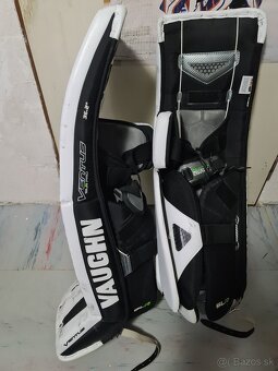 Brankarská hokejová výstroj - 9