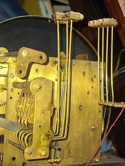 Predám funkčné Klembové starožitné štvrťbicie hodiny JUNGHAN - 9