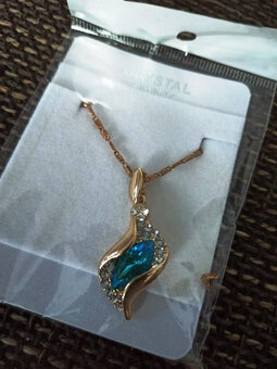 Retro šperky / bižutéria - 9