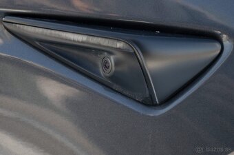 Tesla Model Y Long Range AWD 2022 - 9