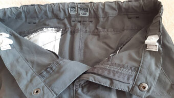 Kvalitné chlapčenské kraťasy - 9