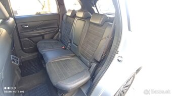 Mitsubishi Outlander 2,0 MIVEC 4WD CVT SPIRIT - 9