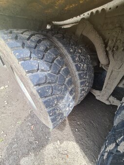 Lesovoz Volvo FMX 6x6 - 9