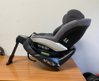 Rotačná autosedačka BeSafe iZi Turn i-Size - 9
