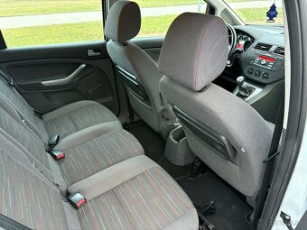 Predám Ford Cmax 1.6 diesel 66kw Rok výroby 2008 facelift St - 9