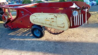 Vyorávač brambor TEK, pěkný stav, 2 kusý do výběru - 9