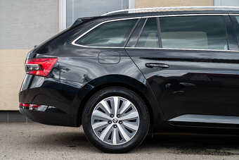Škoda Superb Combi 2.0 TDI SCR Style DSG - 9