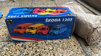 Škoda 1203 SPOJE KDN stará hračka - 9