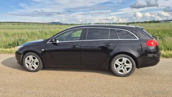 Opel Insignia ST - 9