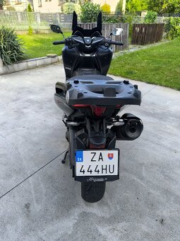 Yamaha t max 560 Tech Max 2022 - 9