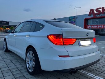 BMW 5 GT 530d xdrive granturismo - 9