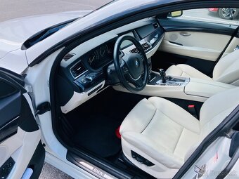 BMW 5 GT 530d xdrive granturismo - 9
