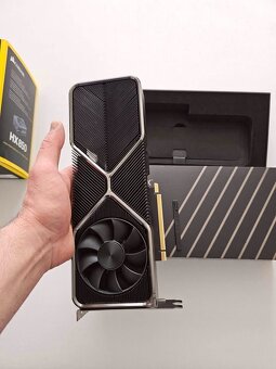 RTX 3080 Ti + Corsair HX850 - 9