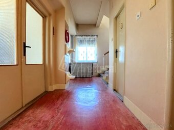 Poctivá tehlová stavba na 11 ároch s nádhernými výh… - 9