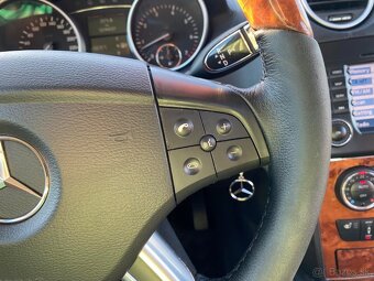 Mercedes - Benz ML 350 4Matic - 9