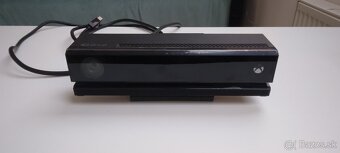 Xbox One + Kinect - 9
