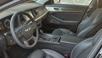 Hyundai Genesis 3.8 V6 4x4 - 9
