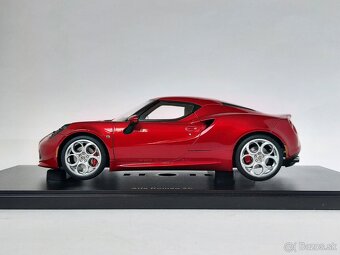1:18 - Alfa Romeo 4C (2013) - AUTOart - 1:18 - 9
