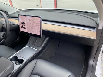 Tesla Model 3 Long Range AWD 366kw Ťažné DPH - 9