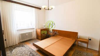 DVA VEĽKÉ BALKÓNY, TEHLA, VÝŤAH Slnečný, tichý, priestrann - 9