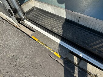 Mercedes Benz Sprinter 319 CDI 2012 Sanitka - 9