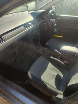 Seat toledo 1.6 TDI, 2013, Auto dovozene s UK. - 9