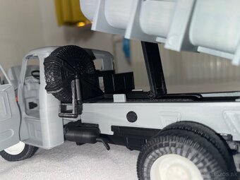 Tatra 148 (S1) 3D tlač 1:18 - 9