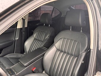 Škoda Superb 2020 2.0 TDi - 9