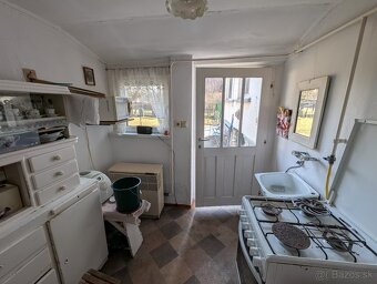 MAĎARSKO - HÍDVÉGARDÓ - 2 IZBOVÝ RD S LETNOU KUCHYŇOU - 9