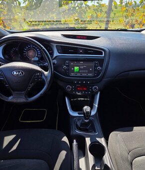 Kia Ceed 1.6 CRDi 81KW/110 koní R.V.09/2015 - 9