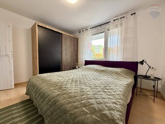 PRENÁJOM: KOMPLETNE ZARIADENÝ 3IZBOVÝ BYT, DUNAJSKÁ STREDA - - 9