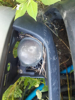 AUDI A8, S8 D2 - mřížky + mlhovky do nárazníku - 9