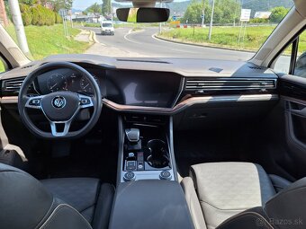 Volkswagen Touareg 3.0 V6 TDI SCR 286k 4Motion Tiptronic - 9