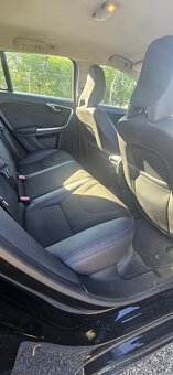 Volvo V60 D3 momentum geartronic 2012 - 9