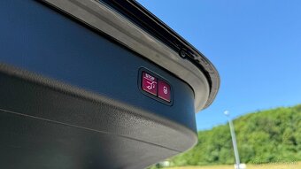 Mercedes-Benz C trieda Kombi 220d mHEV 4MATIC A/T - 9