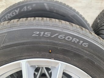 5X112 R16 + CELOREČNE (ZIMNY VZOR).215/60 R16 - 9