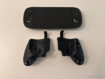 Retroid Pocket 5 + príslušenstvo - 9