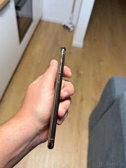 iPhone 11 pro + 11 pro max + apple watch 5 + airpods - 9