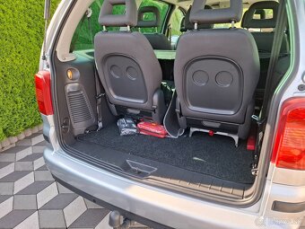 Seat Alhambra 2.0 TDI 103kw 2010 - 9