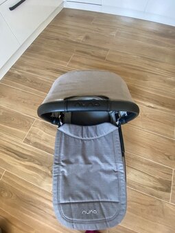 Hlboká vanička Nuna Demi Grow/SET komplet - 9