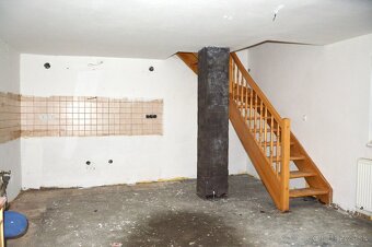 Rekreačný ale aj na stále bývanie - 9