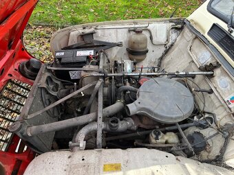 Renault R4 / 112C - 9