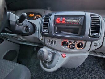 Opel Vivaro 2,0 CDTi, r.v. 2008 - 9