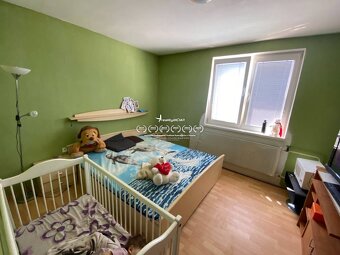 Exkluzívne na predaj RD s dvomi bytovými jednotkami - 9