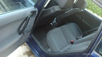 VOLKSWAGEN POLO 1,2 i - 9