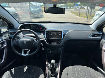 Peugeot 2008 1.2 benzín, 60kW, MT/5, rok:2016. - 9