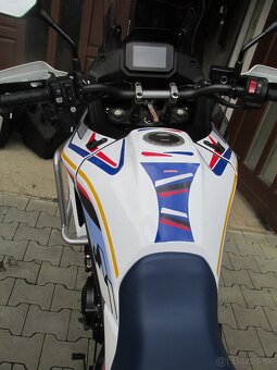 HONDA TRANSALP XL750 - 9