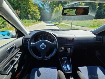 Volkswagen Golf 1,8 ,20 V ,automat - 9