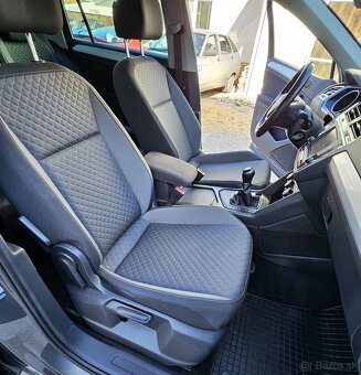Volkswagen Tiguan 1.4 TSI - comfortline - 9